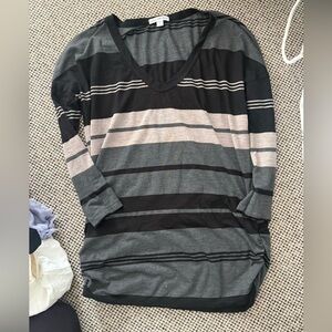 James Perse 3/4 Sleeve V neck Size 1